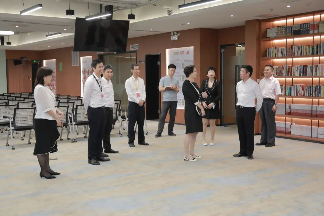 深圳市羅湖區區委組織部、筍崗街道黨工委等領導蒞臨華一世紀指導黨建工作(圖4) image.png